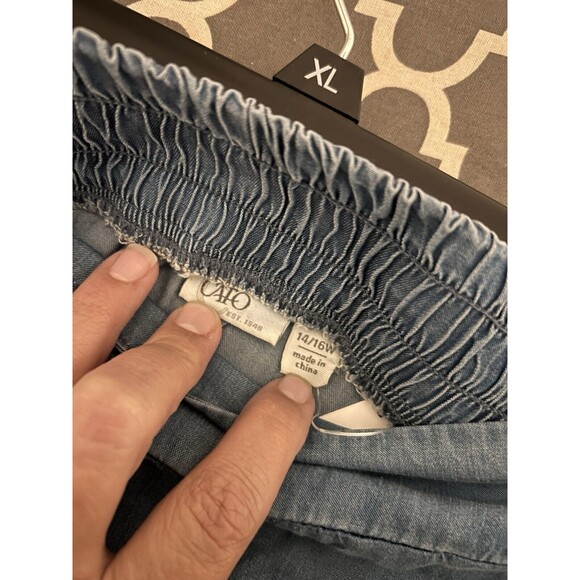 CATO Women’s SIZE 14/16 BLUE LYOCELL CHAMBRAY WIDE LEG PALAZZO Pants Pockets - Picture 2 of 5